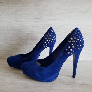 NEW blue velvet stud heels